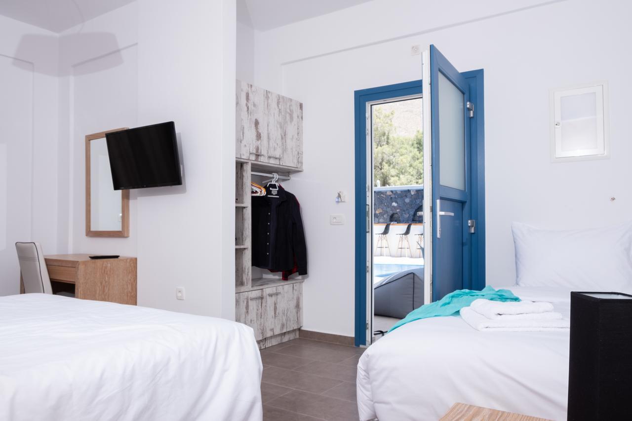 Tristhenia Aparthotel Perísza Kültér fotó