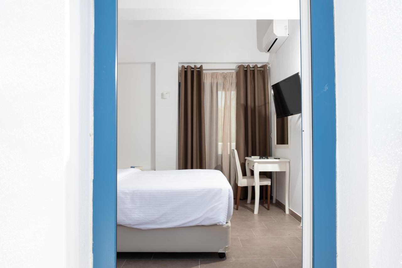 Tristhenia Aparthotel Perísza Kültér fotó