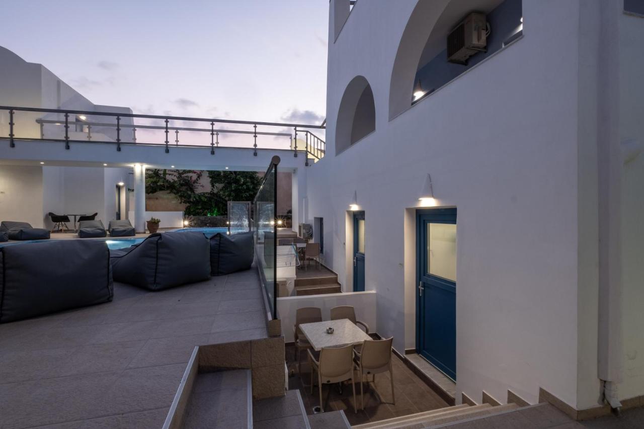 Tristhenia Aparthotel Perísza Kültér fotó